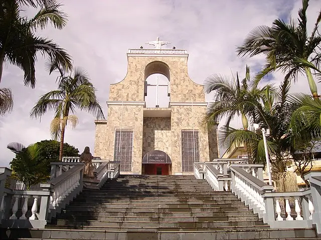 Santuário da Conceição (Nhá Chica) em Baependi, Minas Gerais, importante destino de turismo de fé.